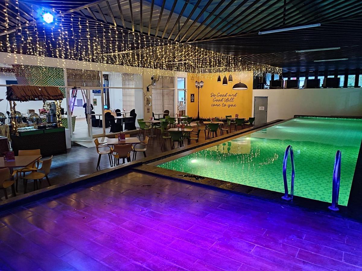 KHAS Makassar Hotel Macáçar Exterior foto