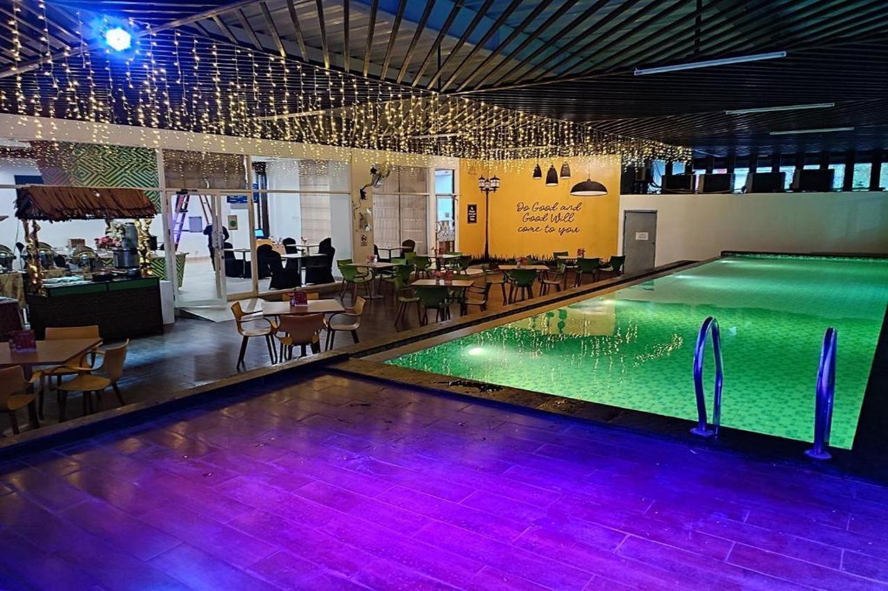 KHAS Makassar Hotel Macáçar Exterior foto